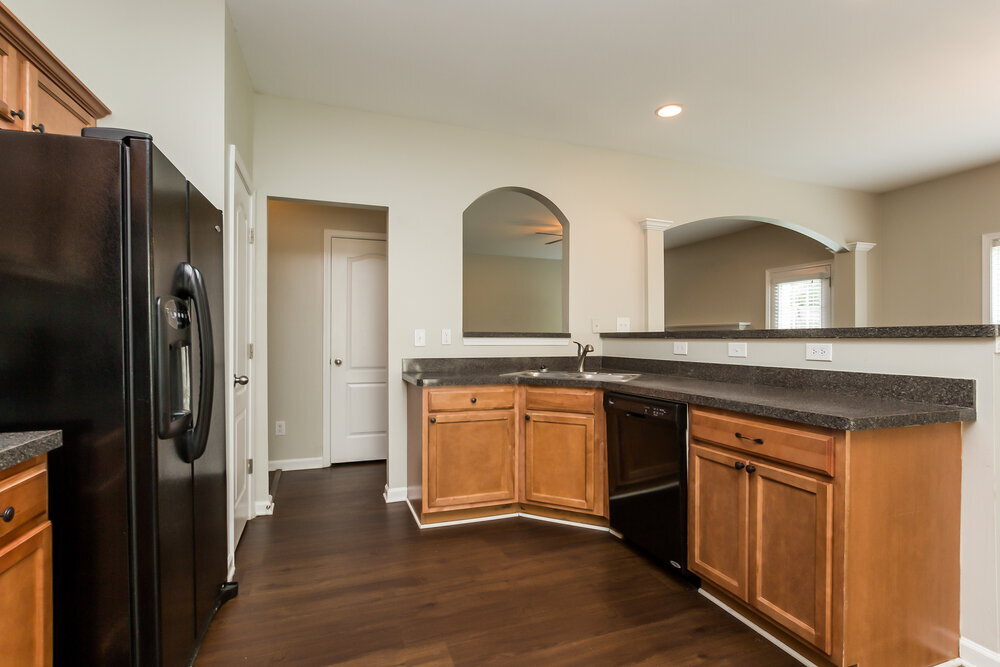 Building Photo - 7063 Grand Hickory Dr
