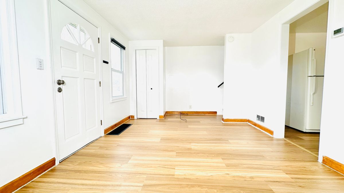 Building Photo - 465 75th St