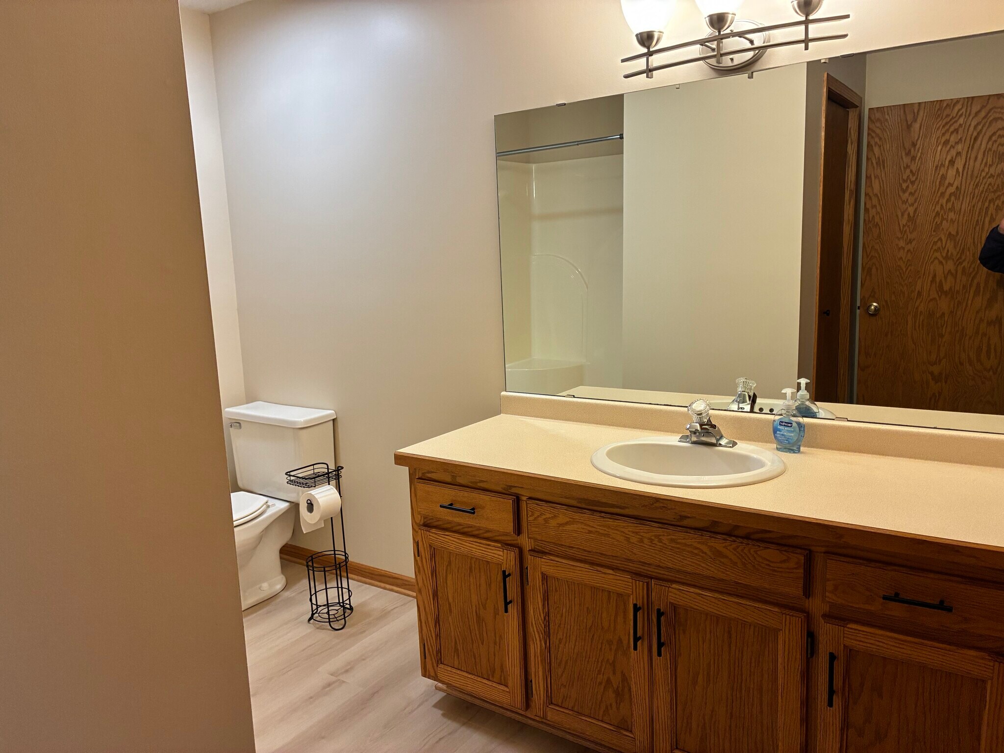 Building Photo - 1103 4th St NW