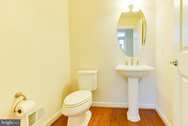 Building Photo - 5255 Stream Bank Ln