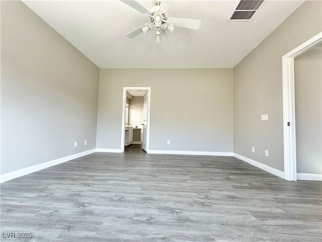 Building Photo - 2547 Belgreen St