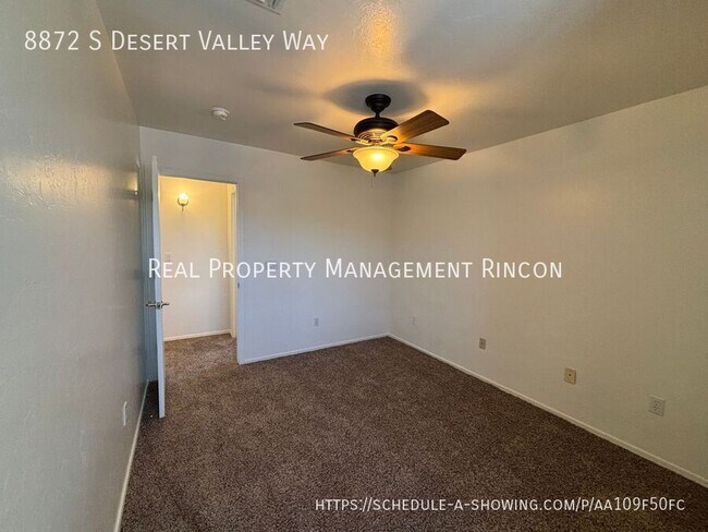 Building Photo - 8872 S Desert Valley Way
