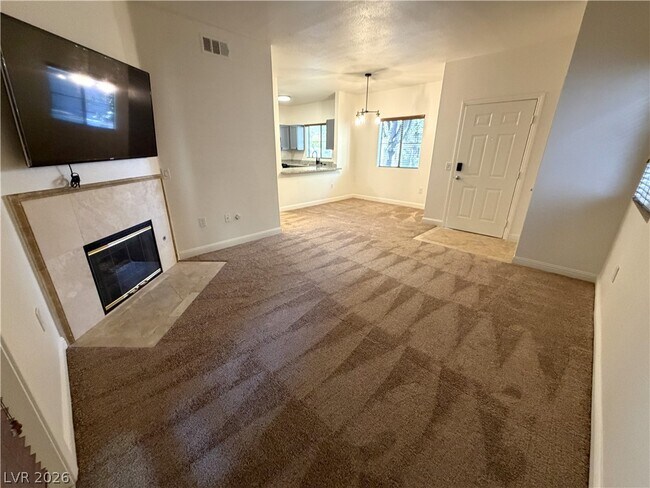Building Photo - 5250 S Rainbow Blvd