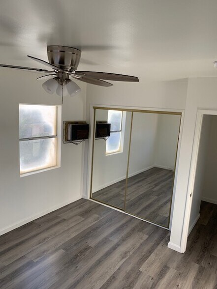 Bedroom - 11730 Lakewood Blvd
