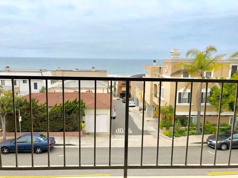 Building Photo - 2508 Highland Ave