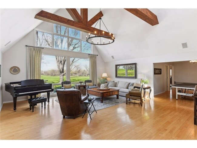 Building Photo - 5816 Northwood Dr