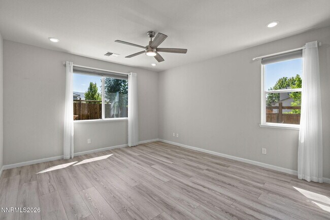 Building Photo - 7230 Treeline Ct