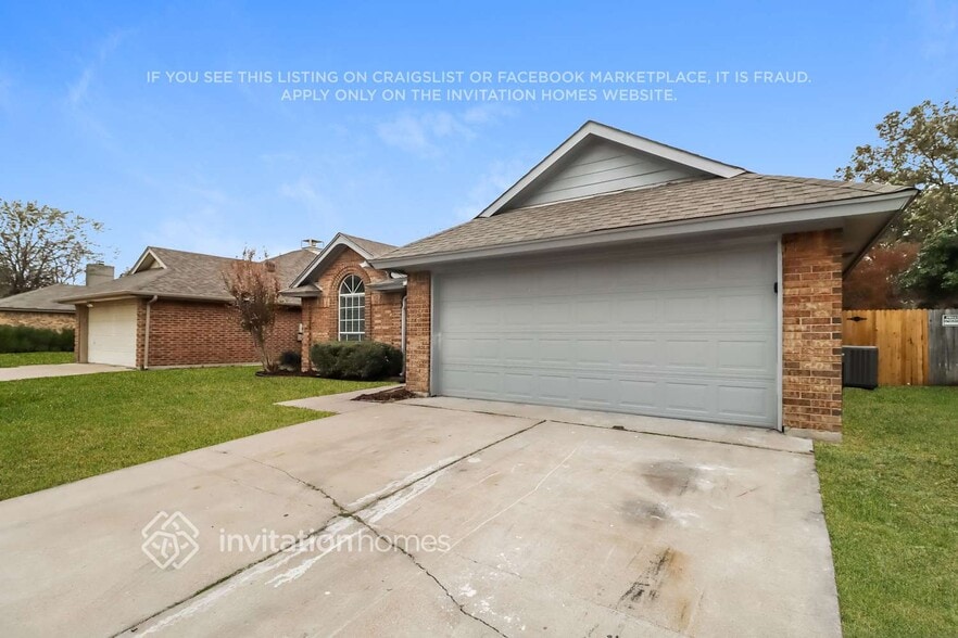 Building Photo - 1936 Ashley Dr