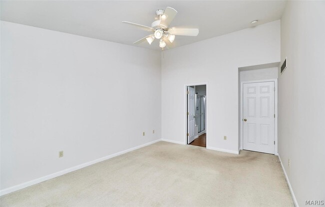Building Photo - 215 Cordovan Commons Pkwy