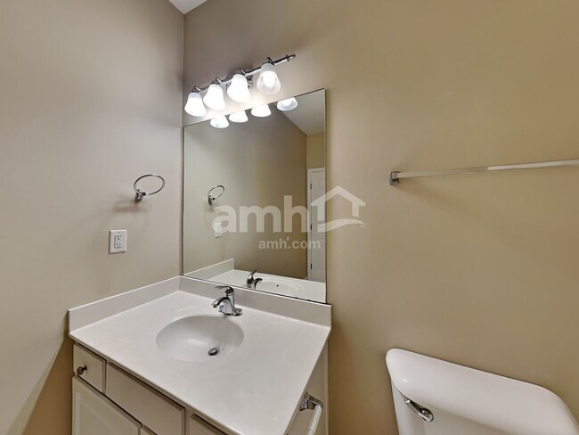 Building Photo - 103 Ridgeview Trce