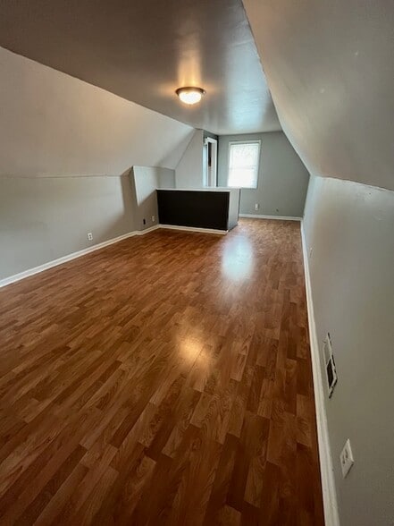 Building Photo - 1708 N New York Ave