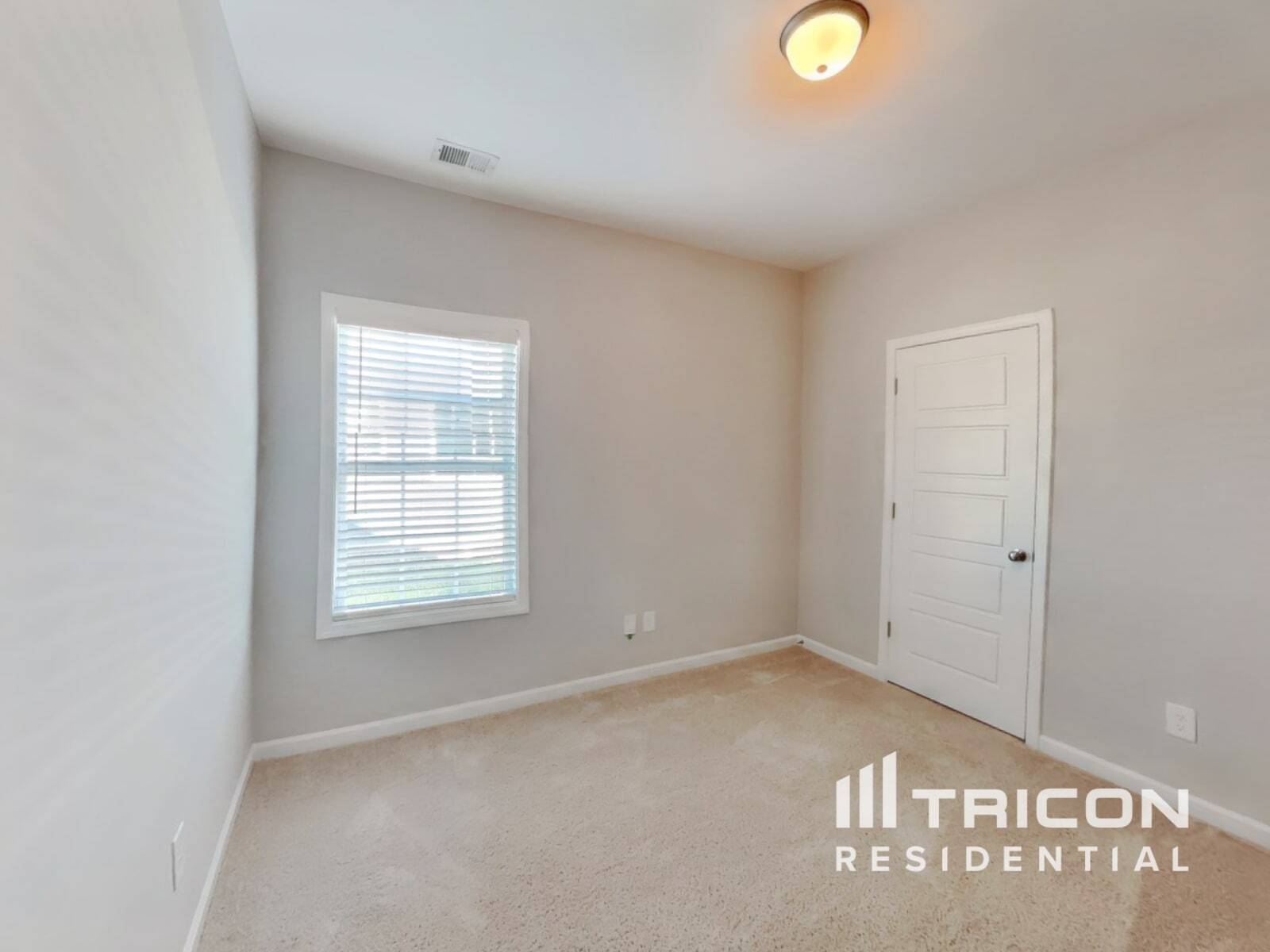 Building Photo - 917 Stokewood Pl