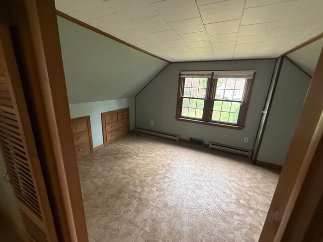Building Photo - 69 Aldrich Dr