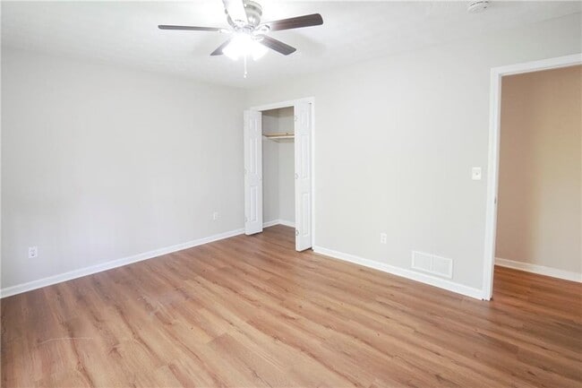 Building Photo - 1802 Driftwood Pl