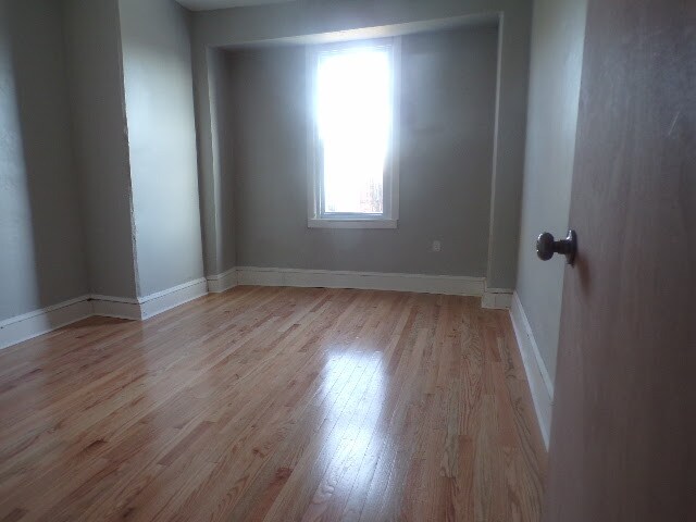 Building Photo - 1619 N 60th St