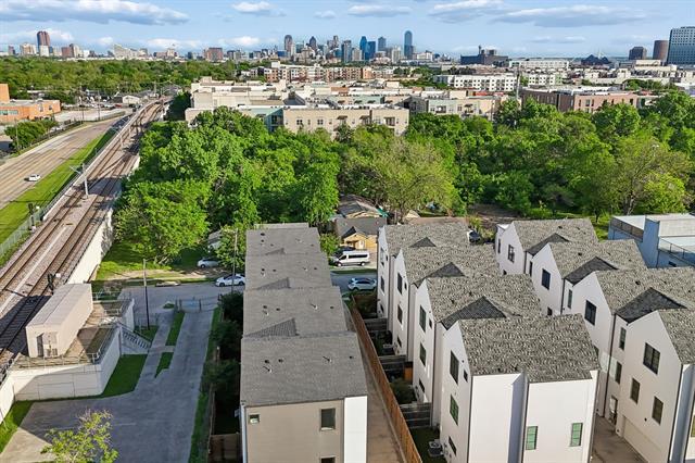 Building Photo - 2715 Kimsey Dr