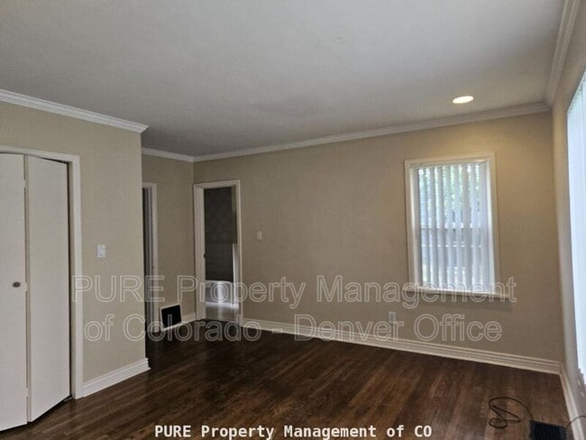 Building Photo - 4001 S Pennsylvania St