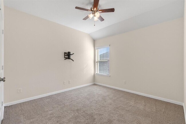 Building Photo - 1025 Arvada Dr