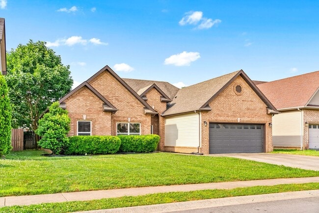 Building Photo - Three Bedroom in Fields of Northmeade!
