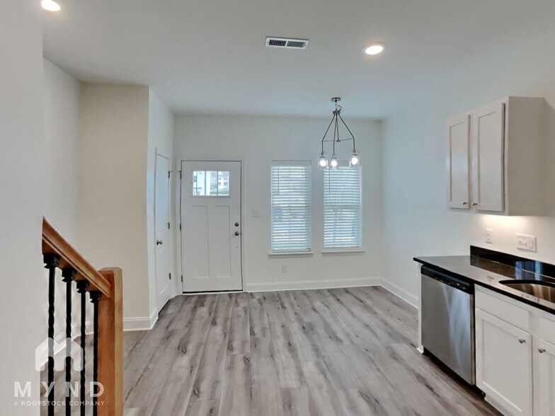 Building Photo - 2407 Eagle Creek Ct