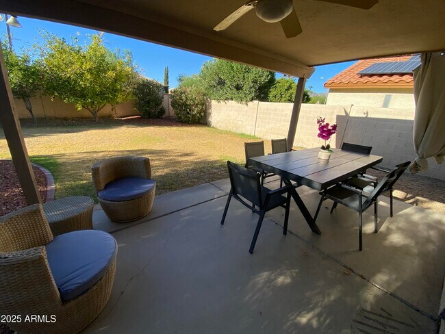 Building Photo - 8884 E Aster Dr
