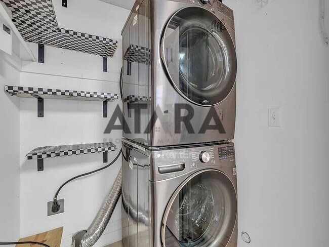 Building Photo - 4466 W 11800 S