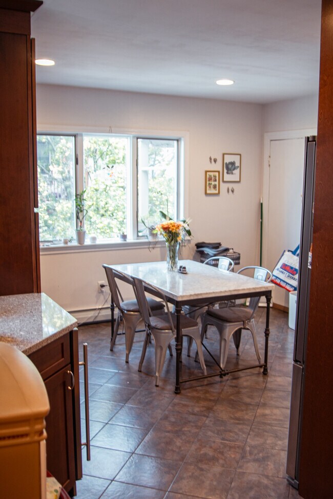 Eat In Kitchen - 36 W Eagle St
