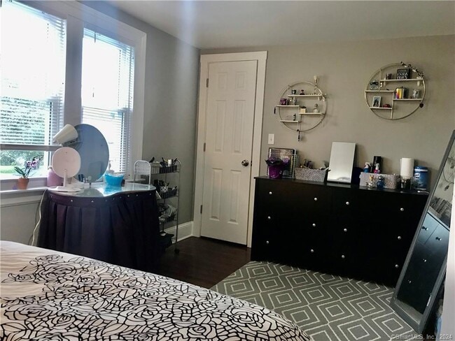 Building Photo - 2677 Dixwell Ave