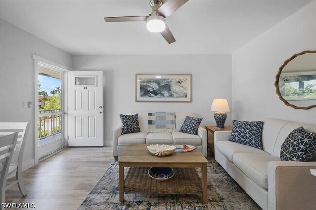 Building Photo - 190 N Collier Blvd