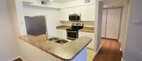Building Photo - 150 Laterino Ct