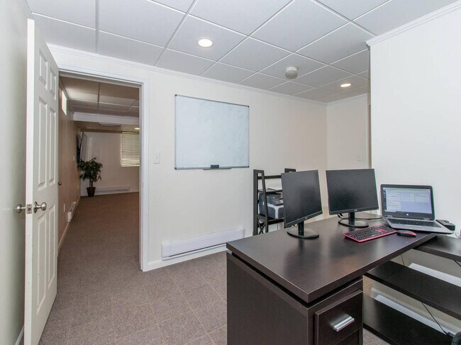 Building Photo - 106 Balsam Way