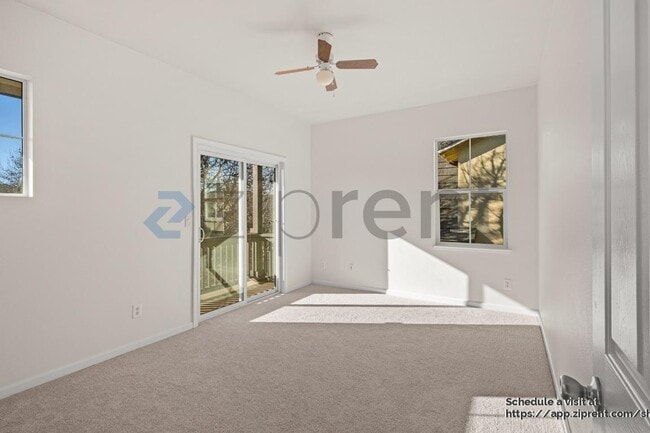 Building Photo - 155 E Heritage Dr