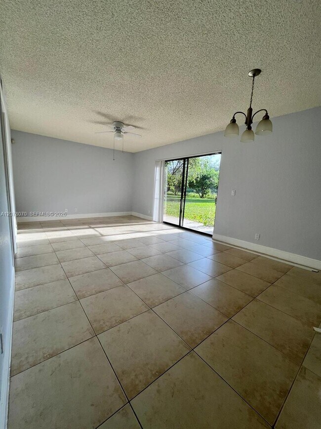 Building Photo - 1521 Windorah Way