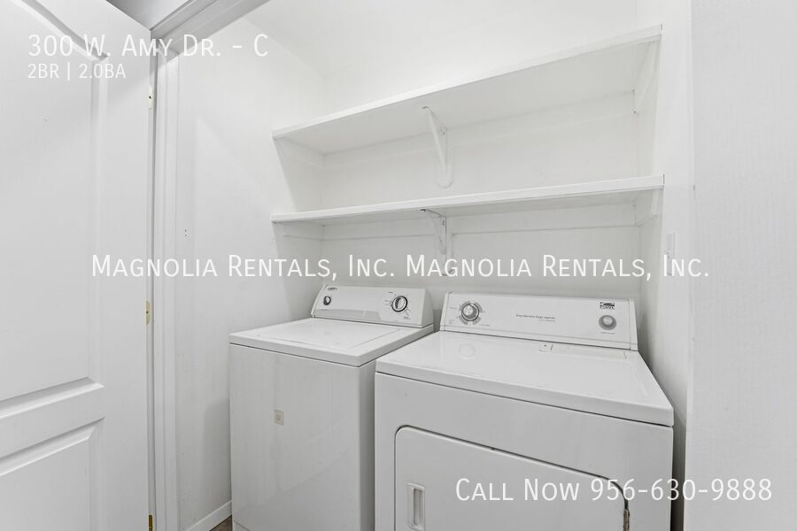 Building Photo - 300 W Amy Dr