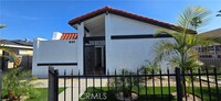 Building Photo - 840 S Anaheim Blvd
