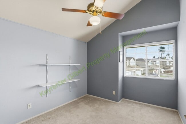 Building Photo - Lakefront Gilbert Home in Prime Location Near Parks, Shopping & Easy Freeway Access