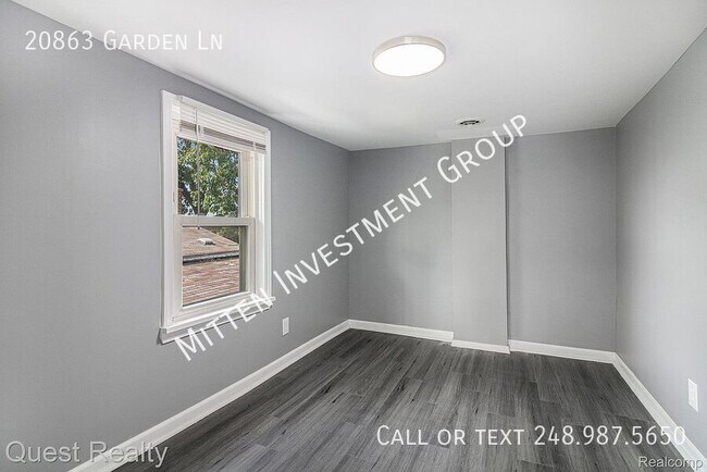 Building Photo - 20863 Garden Ln