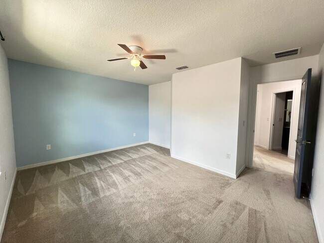 Building Photo - Perfect Home waiting for you!