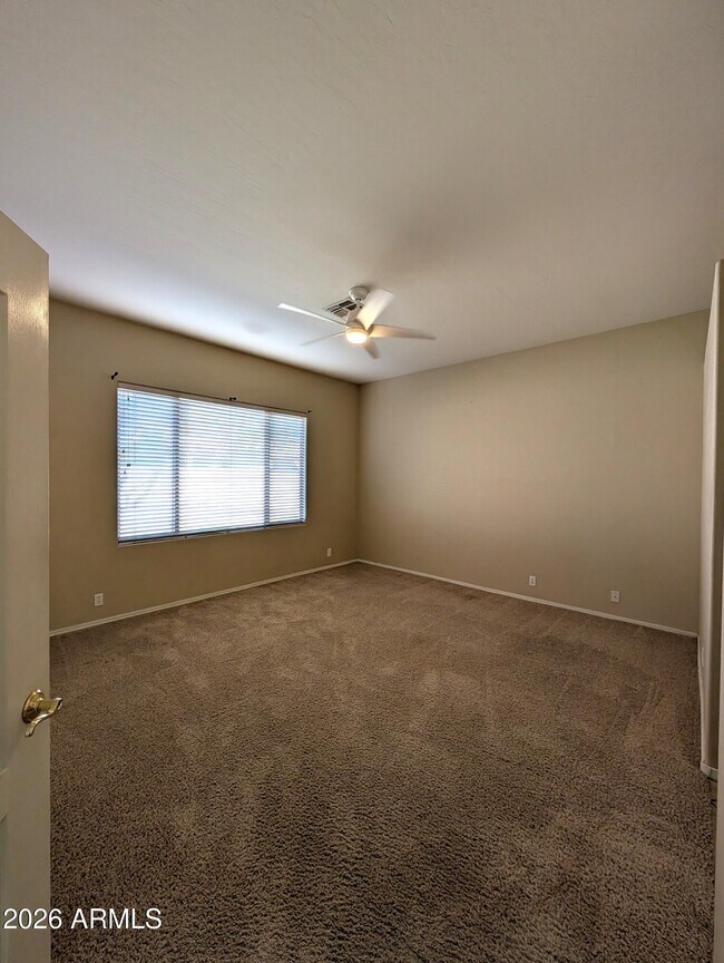 Building Photo - 2224 E Detroit St