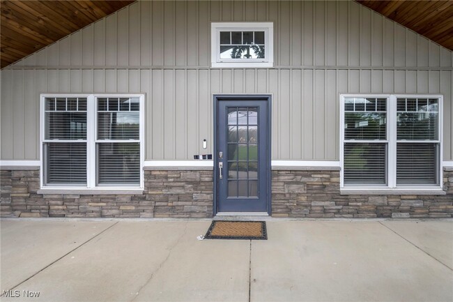 Building Photo - 34300 Cooley Rd