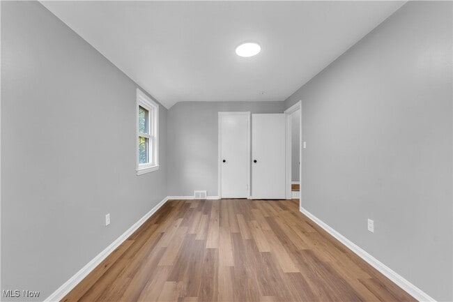 Building Photo - 20716 Kenyon Dr