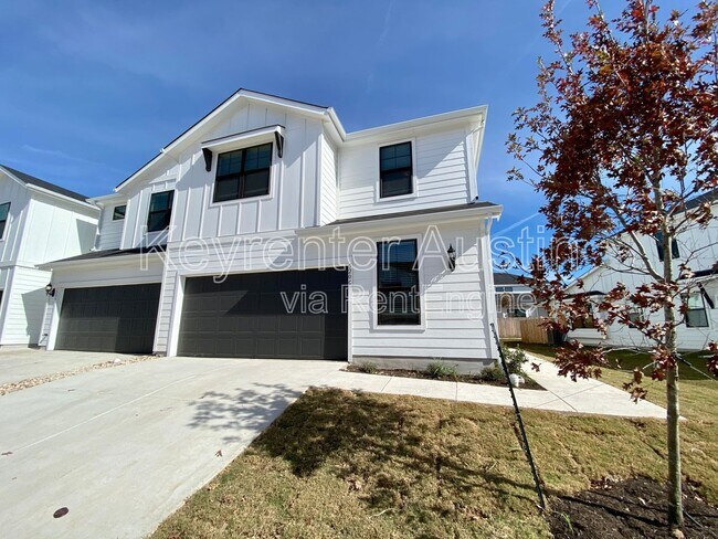 Primary Photo - 520 Fieldwood Dr