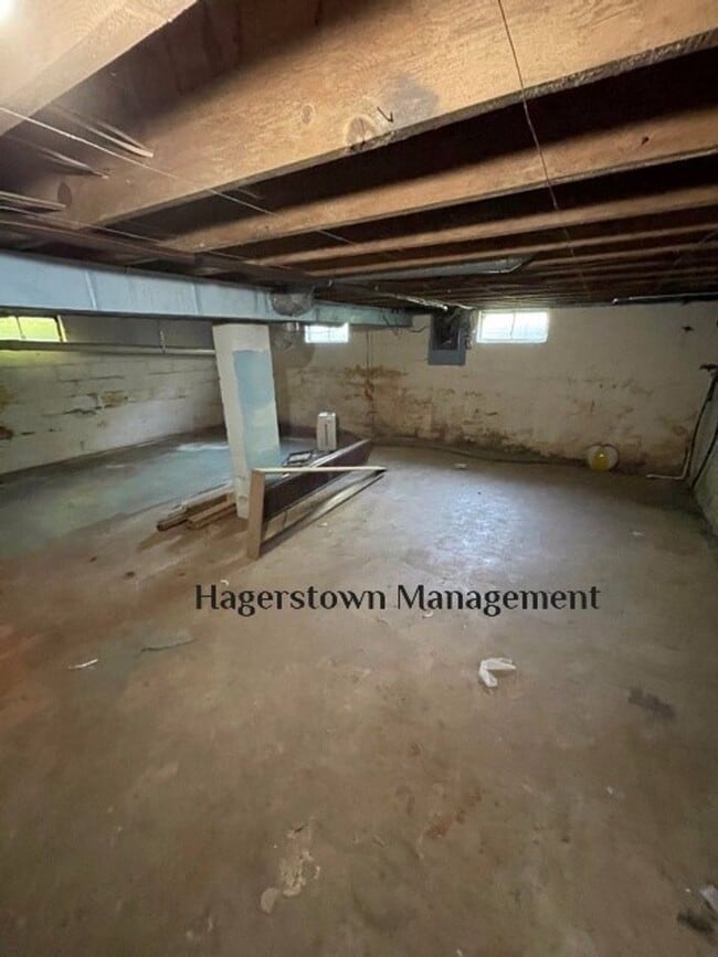 Building Photo - 12908 Pecktonville Rd