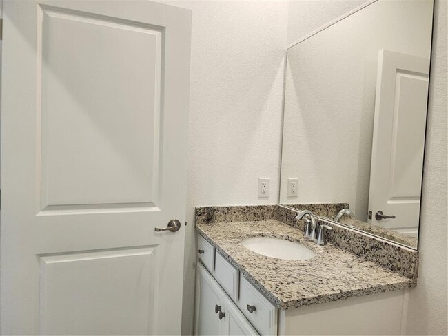 Building Photo - 14632 Palamos Cir