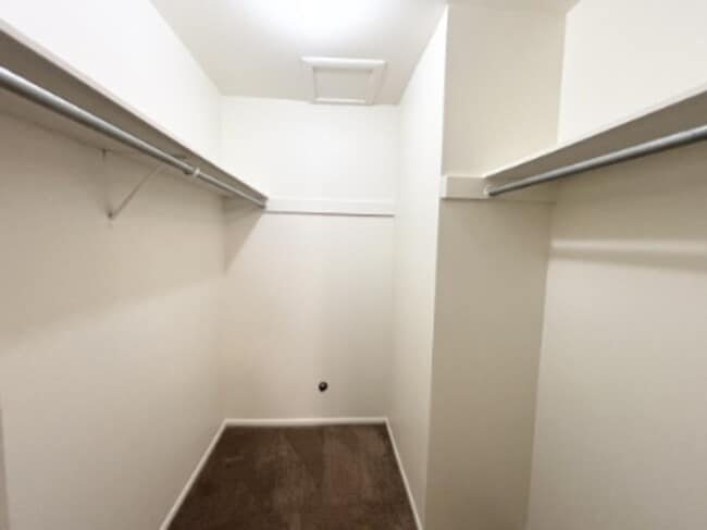 Building Photo - 4770 S Bonair St