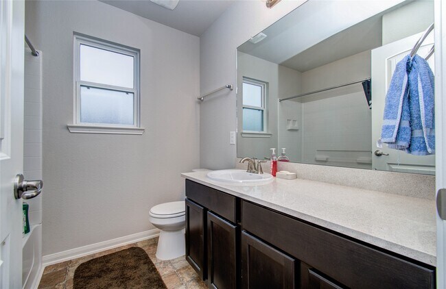 Building Photo - 12327 King henry dr