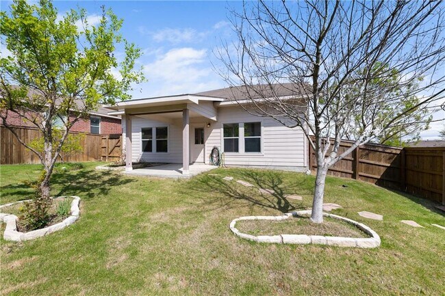 Building Photo - 3800 Vonnegut Ct