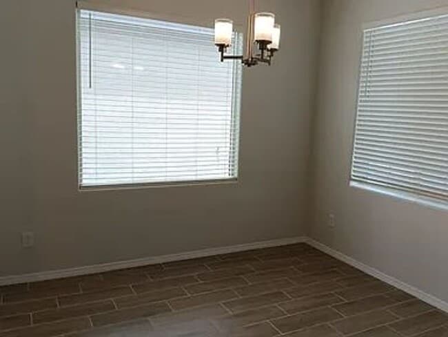 Building Photo - Welcome to this beautiful 3 bedroom, 2 bat...