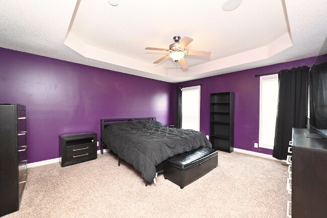Building Photo - Show-Stopping Rental Home – A Rare Find wi...