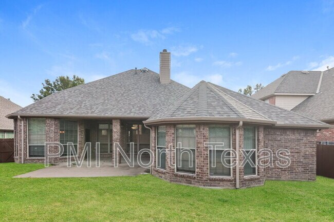 Building Photo - 2677 Pine Trail Dr